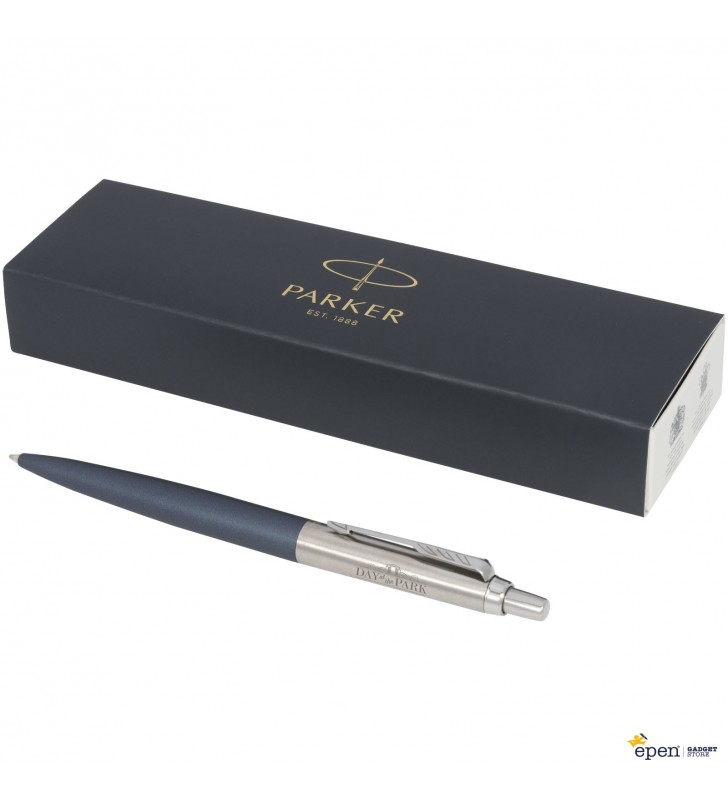 Parker Jotter XL matte with chrome trim...